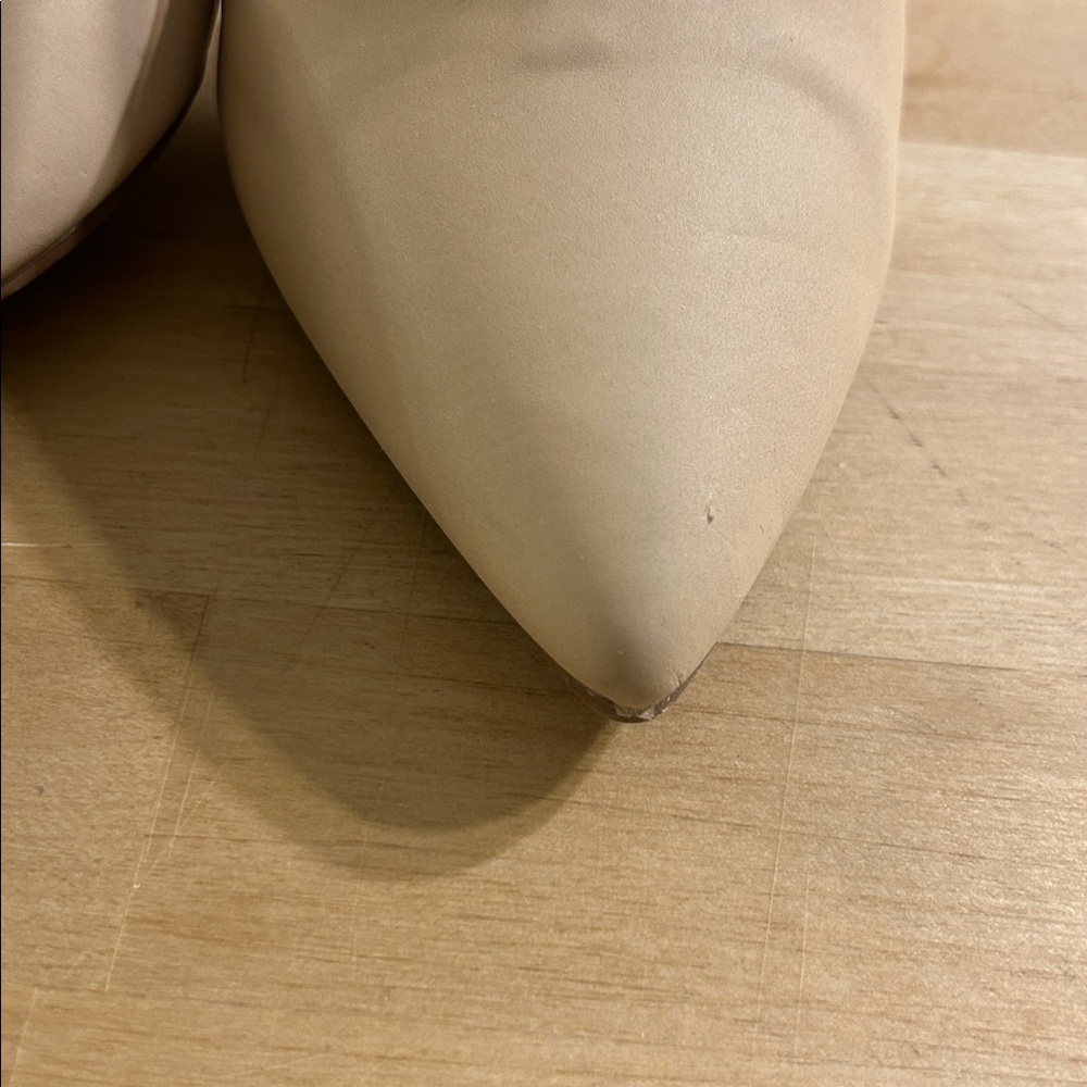 Oppointed Mary Nude Heels, Size 8 - Picture 16 of 17